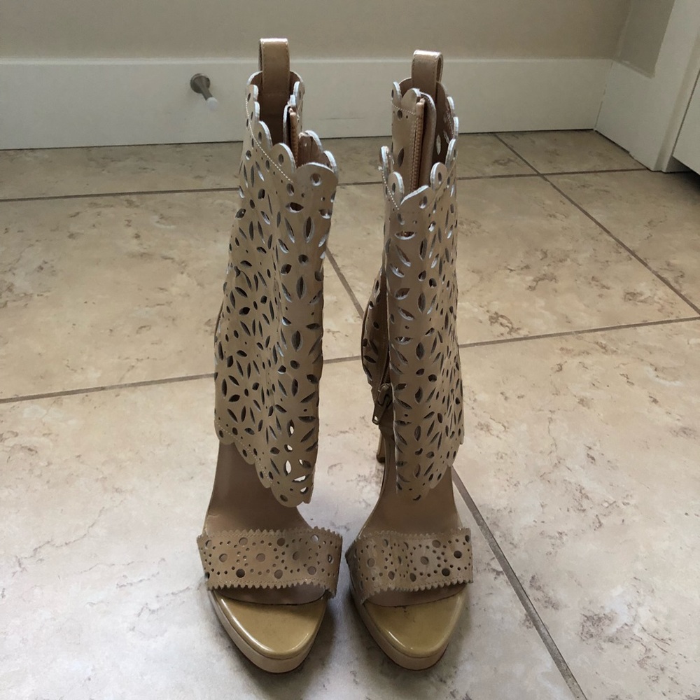 Oscar de la Renta boots - Picture 2 of 7